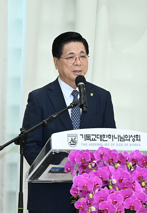 이영훈 대표회장 설교.jpg