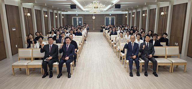 총회 목회대학원 종강.jpg