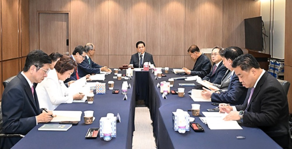 75차 2회 임원회.jpg